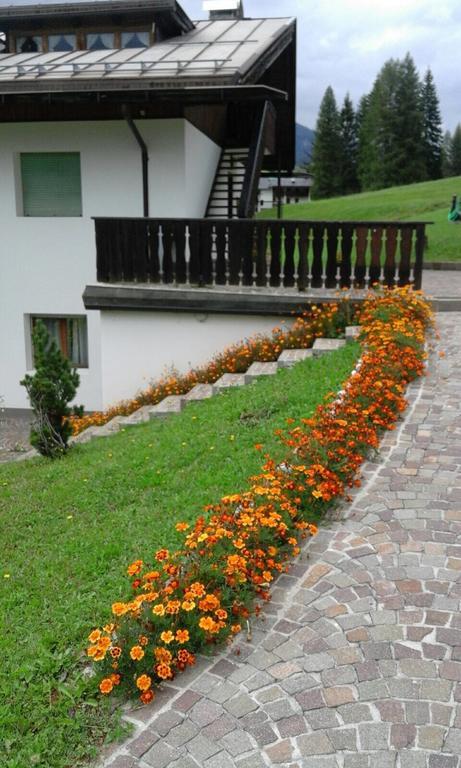 Ciasa Nonna Bon Bon Hotel Cortina d'Ampezzo Buitenkant foto